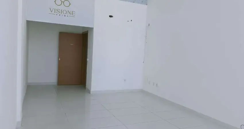 Ponto comercial para alugar na Avenida Senador Salgado Filho, 3680, Candelária, Natal