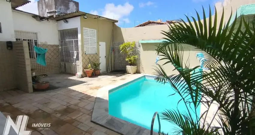 Casa com 3 quartos à venda na Rua Bacharel Heráclito Vilar, 825, Barro Vermelho, Natal