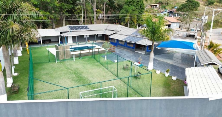 Chácara para Venda em Pinhalzinho, zona rural, 3 dormitórios, 1 suíte, 3 banheiros