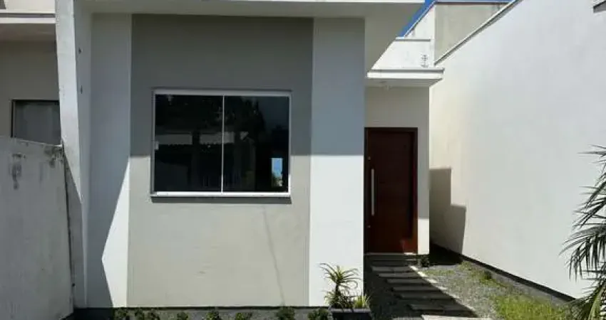 Casa com 2 dormitórios sendo 1 suíte