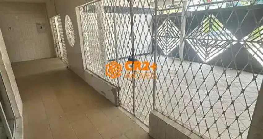 Casa á Venda com 300m² 4 Quartos e 1 Suíte, no Ipsep.
