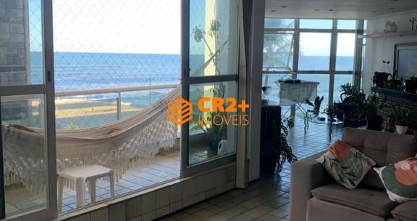 Vendo apartamento com 194m2, 3 quartos sendo 1 suíte na beira mar de Piedade