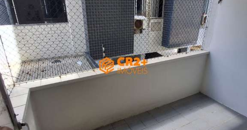 Vendo Apartamento com 126m² com 3 Quartos sendo 1 Suíte em Candeias.
