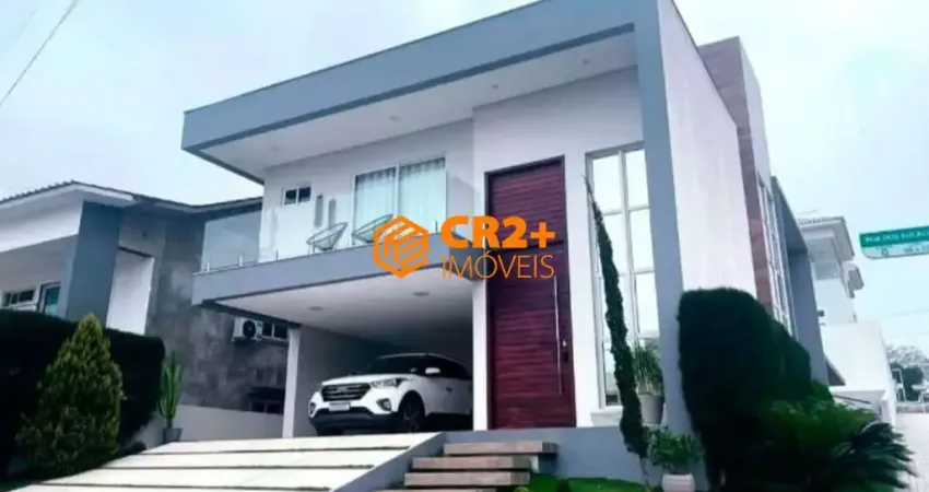 Vendo casa 04 quartos, 01 suíte, 316m2, 02 vagas de Garagem, em Garanhuns