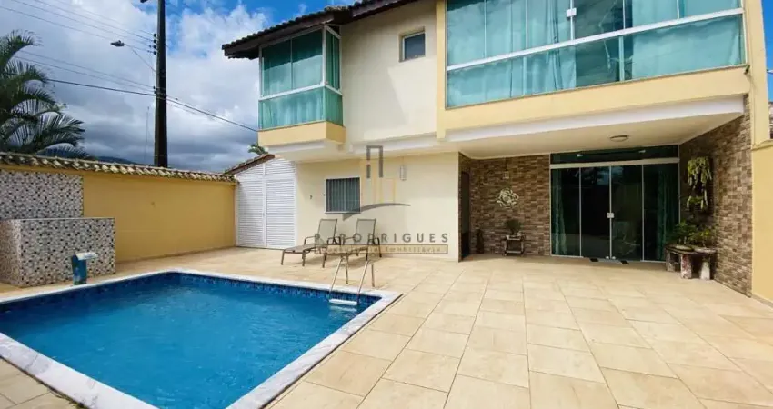 Sobrado para Venda em Praia Grande, Solemar, 4 dormitórios, 3 banheiros, 6 vagas