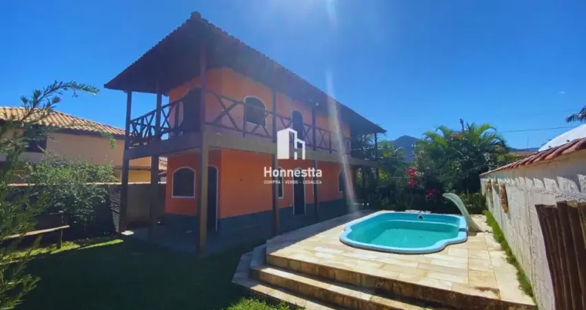 Linda casa 3qts, piscina, porteira fechada, 100mts da praia de jaconé, maricá.