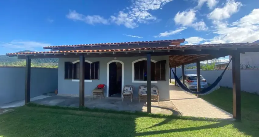 Excelente oportunidade!! Casa 02 quartos Condomínio frente ao mar de Jaconé, Maricá.