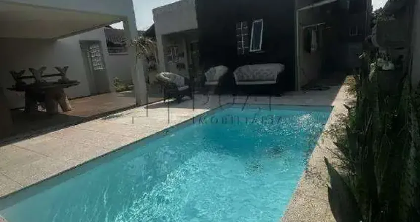 Casa com 143,35m² semimobiliada à venda no bairro Amizade em Jaraguá do Sul
