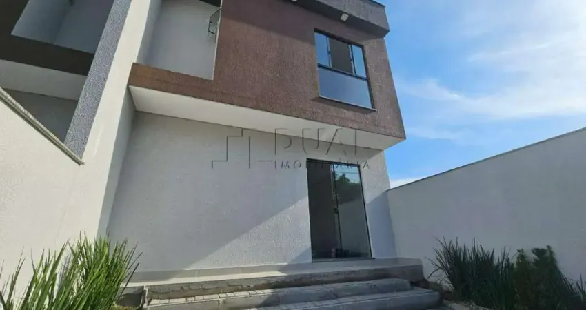 Geminado sobrado no bairro João Pessoa em Jaraguá do Sul com 2 suítes + Office