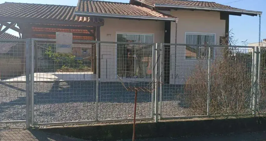 Casa com 2 dormitórios a venda no bairro Vieiras em Jaraguá do Sul
