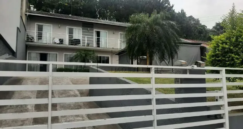 Casa no bairro Tifa Martins com 2 unidades residenciais