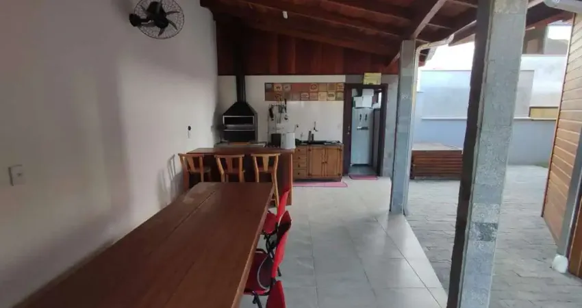 Casa à venda, 2 quartos, 1 suíte, 2 vagas, Jaraguá Esquerdo - Jaraguá do Sul/SC