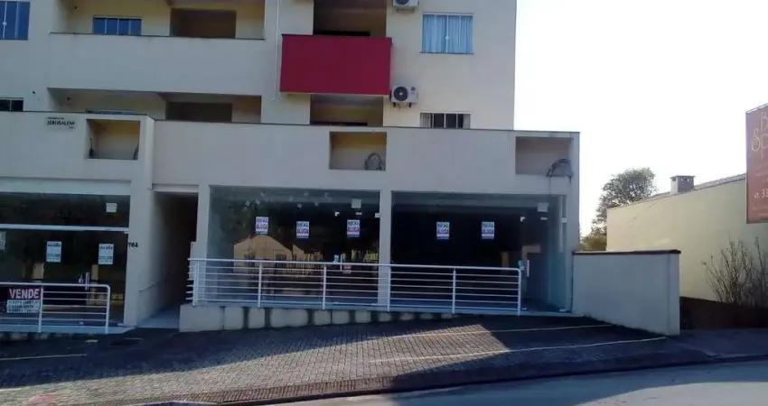 Sala Comercial à venda, 1 vaga, Barra do Rio Cerro - Jaraguá do Sul/SC