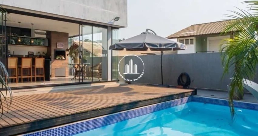 Casa 4 Quartos com Piscina  Condomínio Fechado- Cachoeira do Bom Jesus