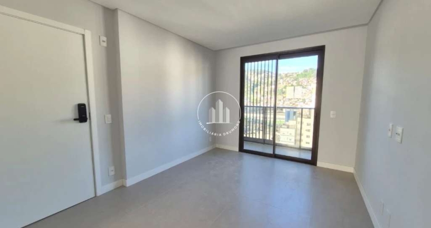 Apartamento 2 dormitórios centro de Florianópolis/SC