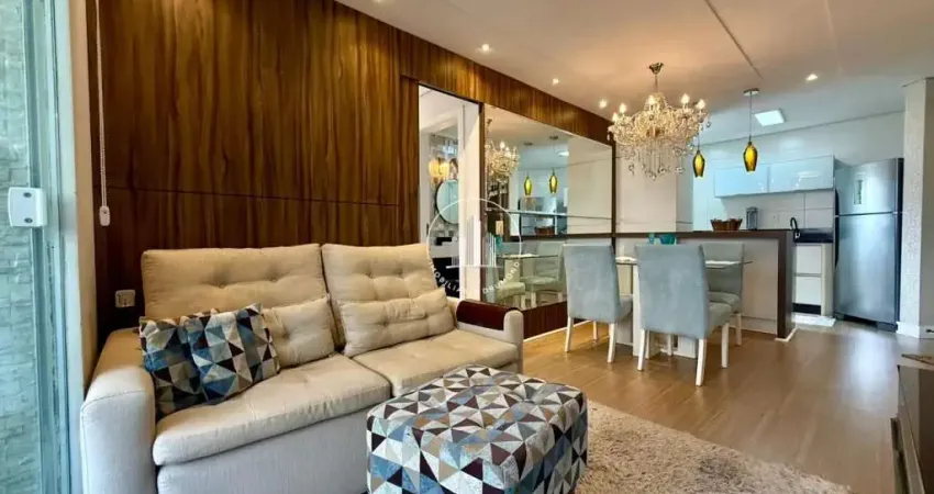 Apartamento 2 Quartos com 1 Suíte e 66m² - Costeira do Pirajubaé