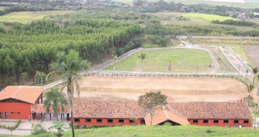 Fazenda à venda no Centro, Charqueada 