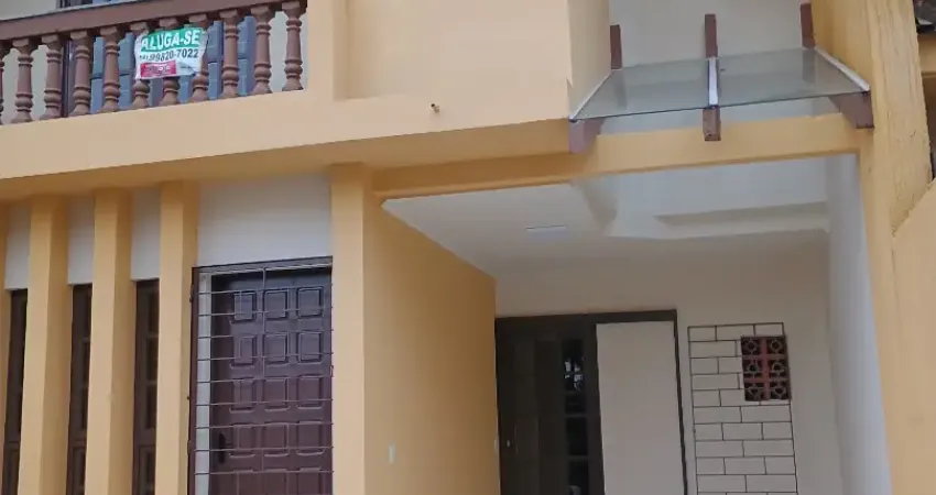 Excelente sobrado com 03 quartos, suite, sacada, garagem 2 vagas