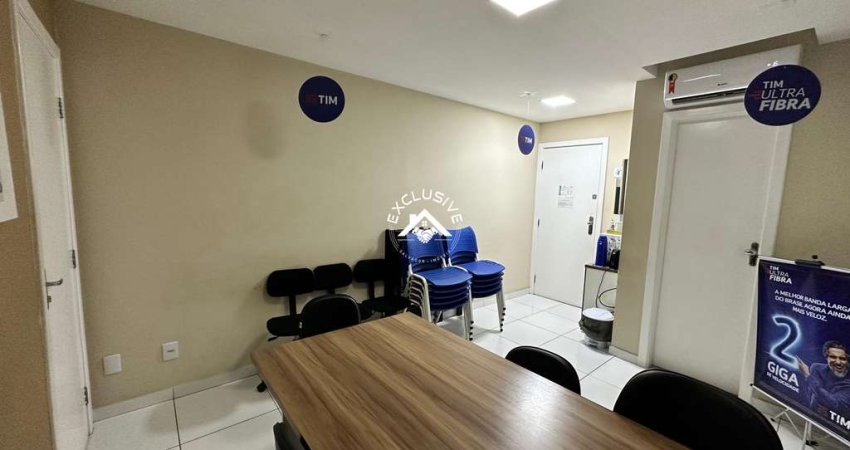 Excelente oportunidade: Sala comercial à venda no Stiep, Salvador-BA, com 1 sala, 1 banheiro, 1 vaga de garagem e 30m²!