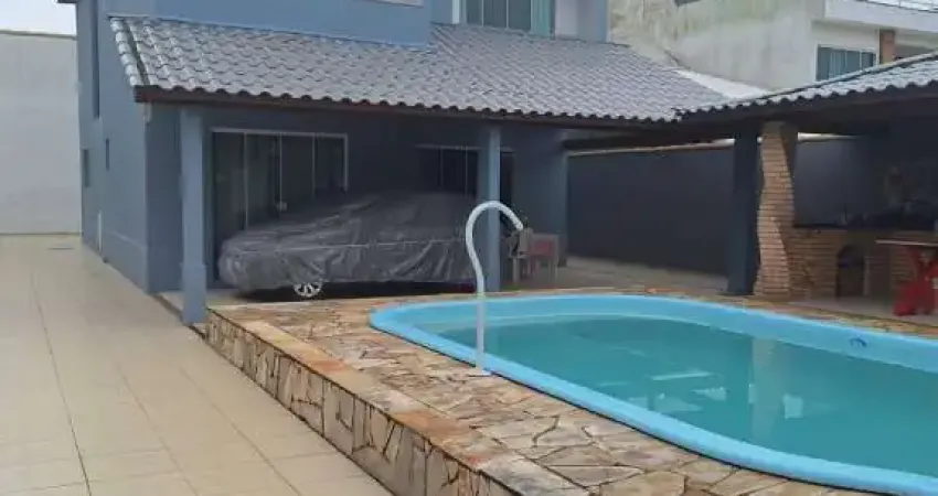 Casa com 5 quartos à venda no Foguete, Cabo Frio 