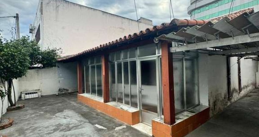 Excelente Casa Independente  para fins comerciais ou residencial Vila Nova
