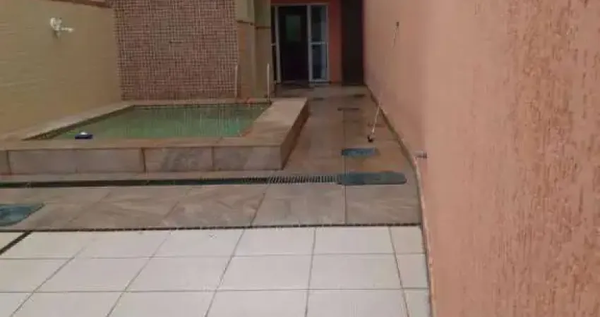 Excelente casa  independente de 3 quartos  no  Parque Central!!!