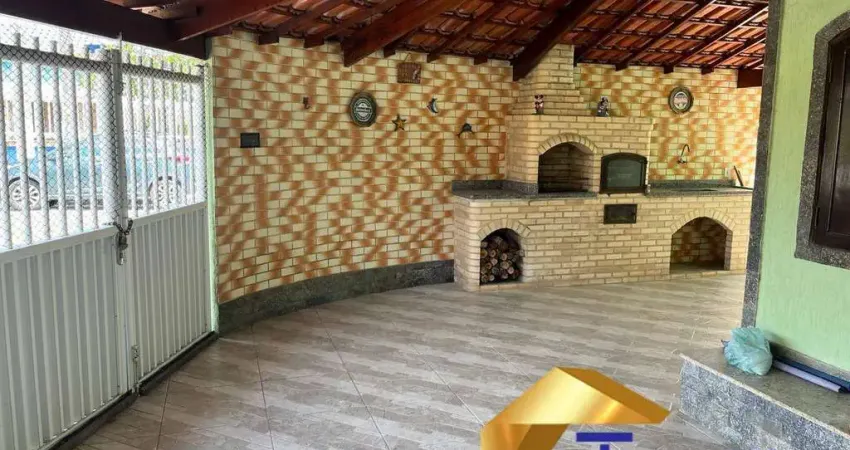 Casa independente com 4 quartos com área gourmet em cabo frio !!!
