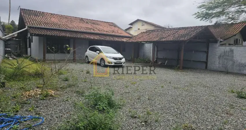 Casa com 3 quartos à venda no Floresta, Joinville 