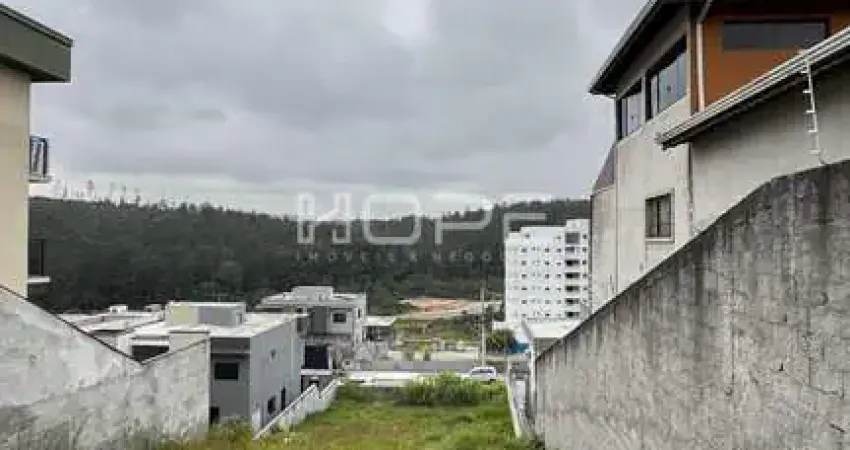 Terreno à venda na Rua das Caliandras, Portal dos Ipês, Cajamar