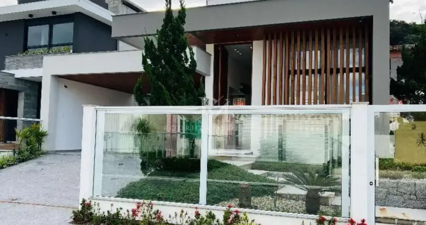 Casa 3 Dormitórios (1 Suíte) Pedra Branca, Palhoça/SC