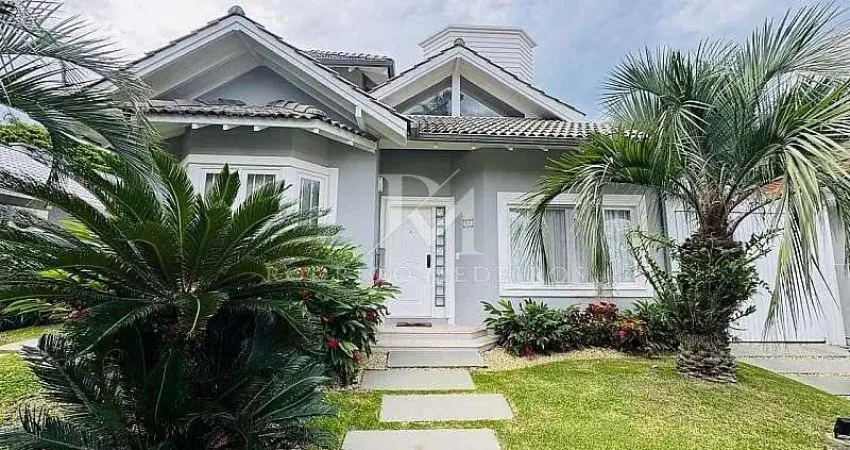 Casa 4 dormitórios (3 suítes), Churrasqueira, Piscina e Horta, Jurerê Internacional, Florianópolis/SC