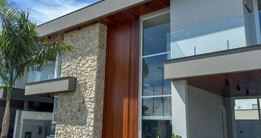 Casa 3 Suítes, Piscina - Pedra Branca, Palhoça/SC