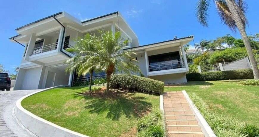 Casa 3 Suítes e Piscina - Bosque das Mansões, São José-SC