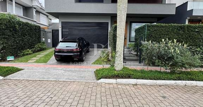 Casa 5 Dormitorios (4 Suites), Mobiliado, Piscina - Jurerê Internacional, Florianópolis/SC