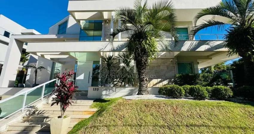 Casa 6 Suítes, Mobiliada, Piscina - Jurerê Internacional - Florianópolis - SC