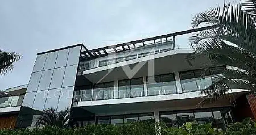 Casa 6 Suítes, Vista Para o Mar - Balneário Camboriú/SC