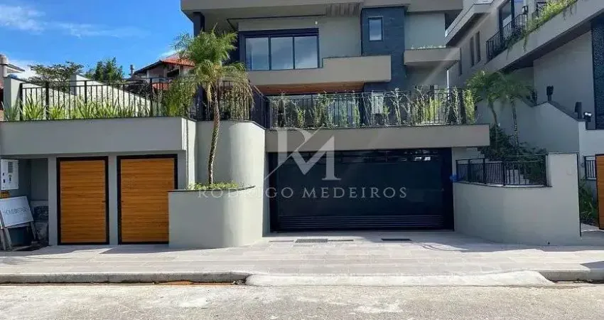 Casa com 5 suítes a 100 metros da lagoa da conceição, florianópolis