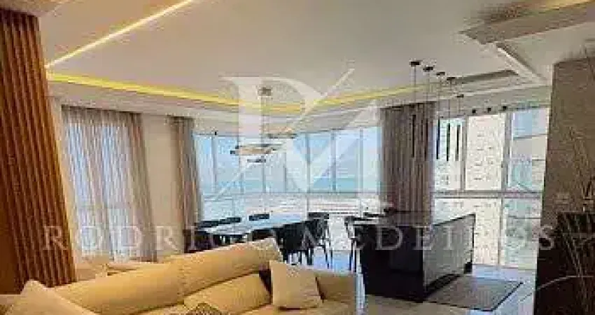 Apartamento com 4 quartos à venda na Rua 315, Meia Praia, Itapema