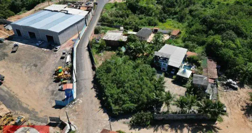 Galpão para Locação em Salvador, Areia Branca, 2 banheiros, 6 vagas