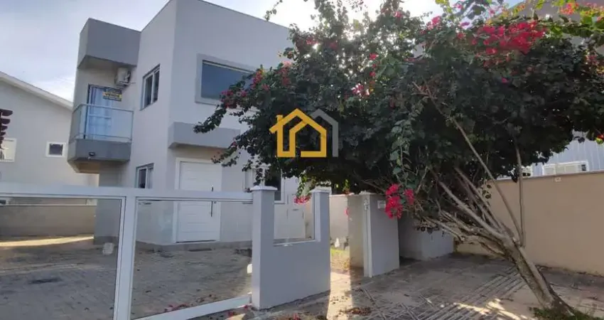 Casa à venda no bairro São João do Rio Vermelho - Florianópolis/SC