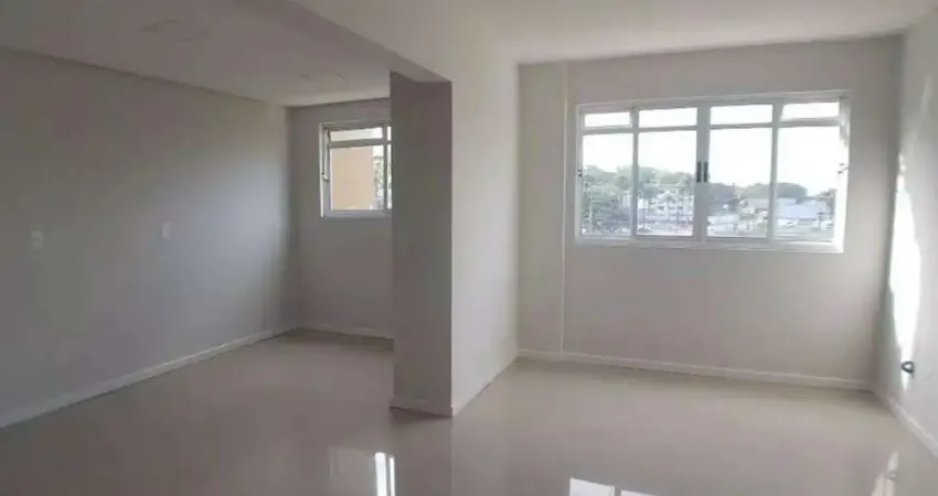 Sala comercial para aluguel com 60m² na Av. Santos Dumont no bairro Bom Retiro por R$2.300,00 + taxas