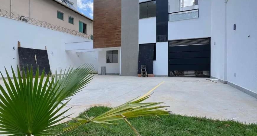 Cobertura com 3 Quartos e 2 banheiros à Venda, 87 m² por R$ 610.000