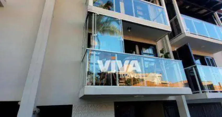 Sobrado com 3 dormitórios à venda, 122 m² por R$ 1.690.000,00 - Cabeçudas - Itajaí/SC