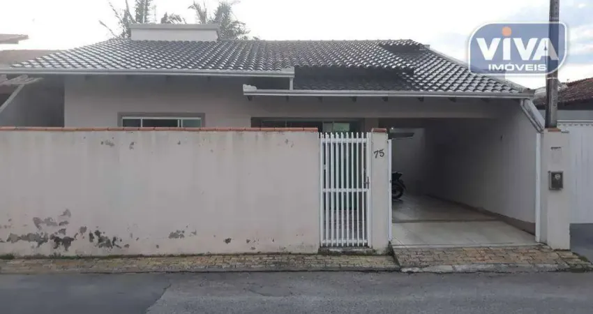 Casa com 2 dormitórios à venda, 83 m² por R$ 700.000,00 - Itaipava - Itajaí/SC