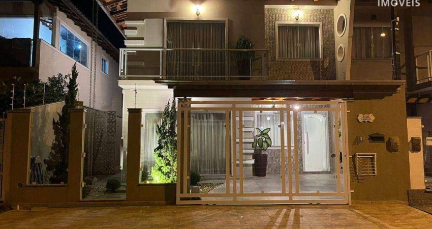 Sobrado com 3 dormitórios à venda, 112 m² por R$ 600.000,00 - Cordeiros - Itajaí/SC