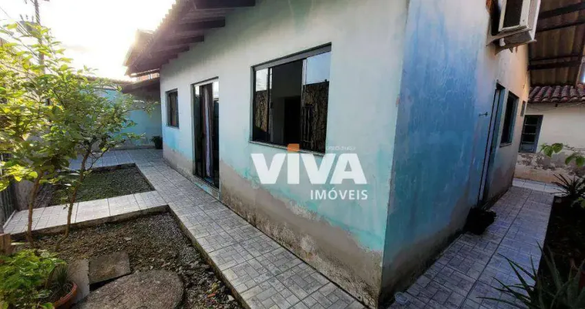 Casa com 2 dormitórios à venda, 138 m² por R$ 450.000,00 - Cidade Nova - Itajaí/SC