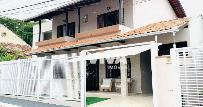 Casa com 3 dormitórios para alugar, 330 m² por R$ 16.176,00/mês - Cabeçudas - Itajaí/SC