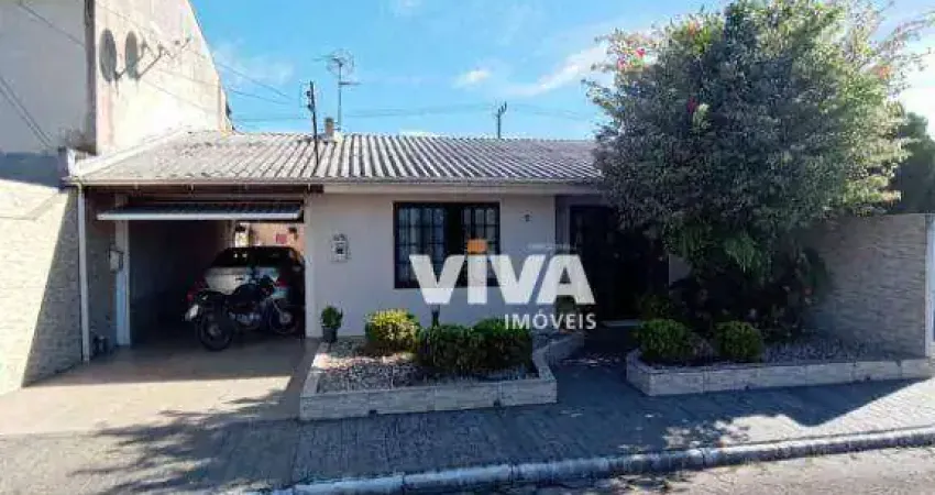 Casa com 2 dormitórios à venda, 68 m² por R$ 650.000,00 - Cidade Nova - Itajaí/SC