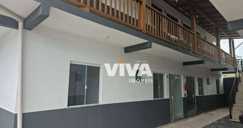 Kitnet para alugar, 30 m² por R$ 1.065,00/mês - Espinheiros - Itajaí/SC