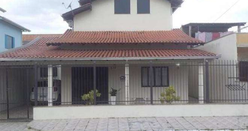 Sobrado com 3 dormitórios à venda, 188 m² por R$ 950.000,00 - Cordeiros - Itajaí/SC